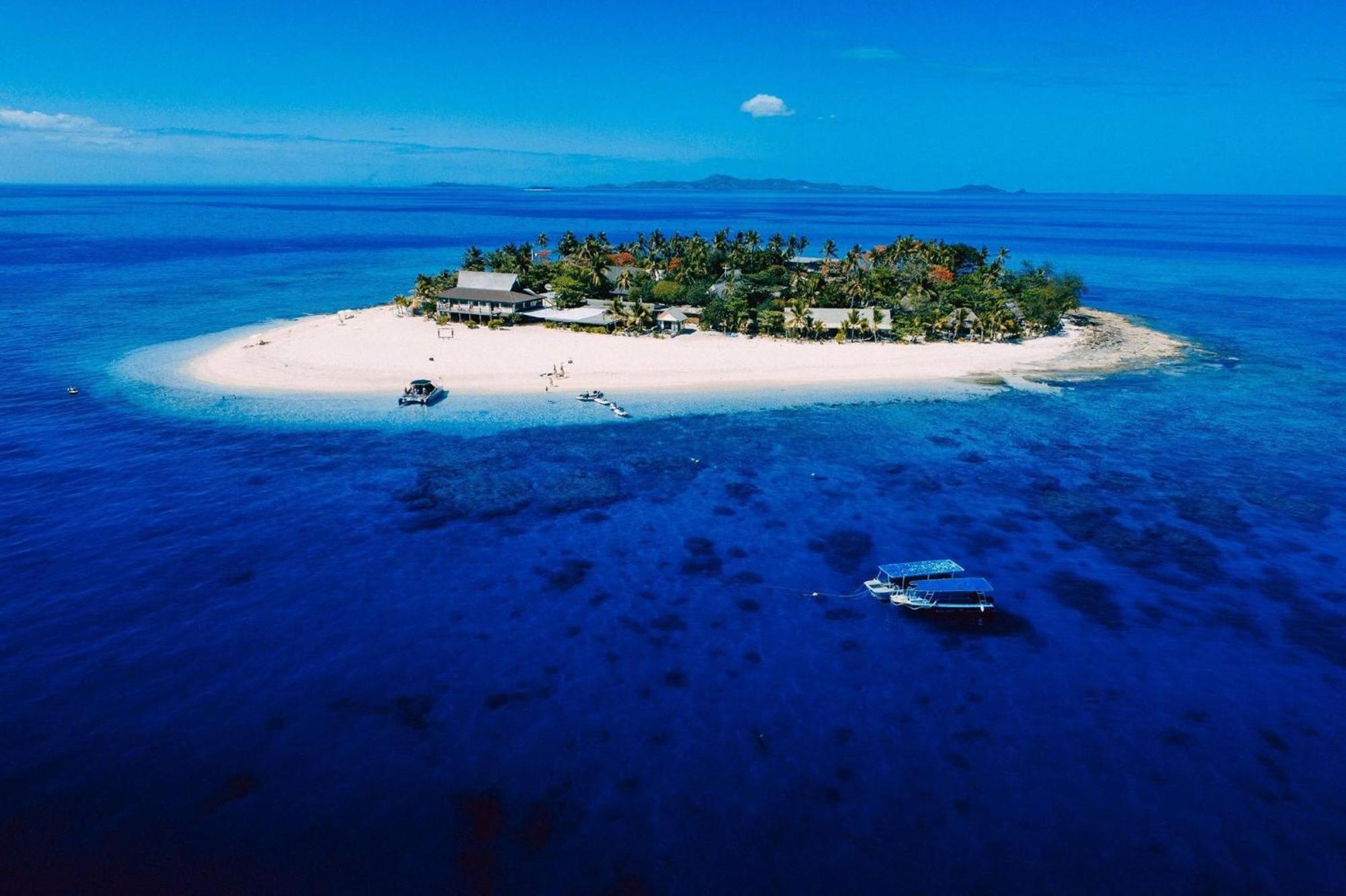 Ratu Kini Dive & Stay เกาะมานา ภายนอก รูปภาพ